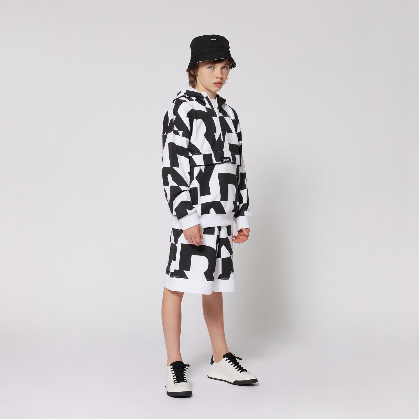 DKNY - Black & White Logo Short