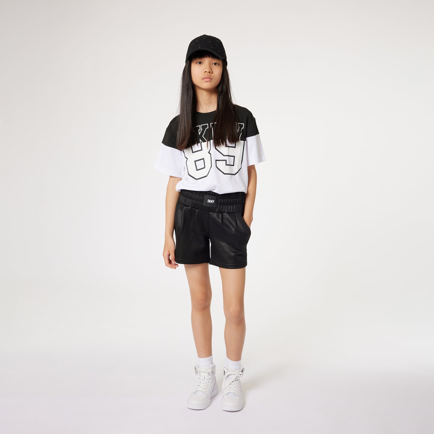 DKNY - Black and White Unisex Logo Top