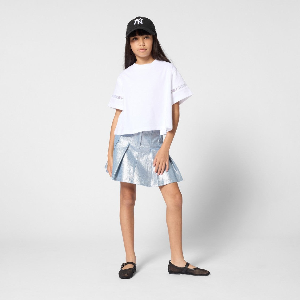 DKNY - Crop White Top